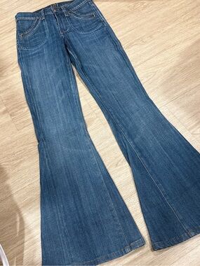 Women's Dark Blue Flare Jeans - Wide Leg Denim size 24W 30L